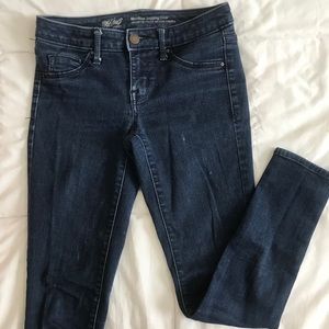 Mid rise skinny jeans
